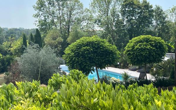 Maison à vendre    5 pièces • 205 m2 Faverolles-et-Coëmy