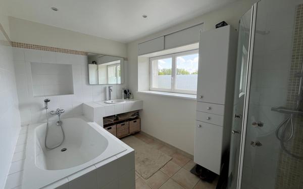 Maison à vendre    5 pièces • 205 m2 Faverolles-et-Coëmy