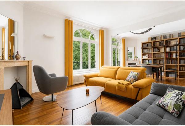Appartement
         4 pièces
        - 101 m² Exclusivité 365 000 € *