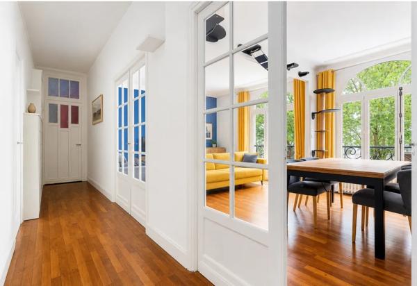 Appartement
         4 pièces
        - 101 m² Exclusivité 365 000 € *