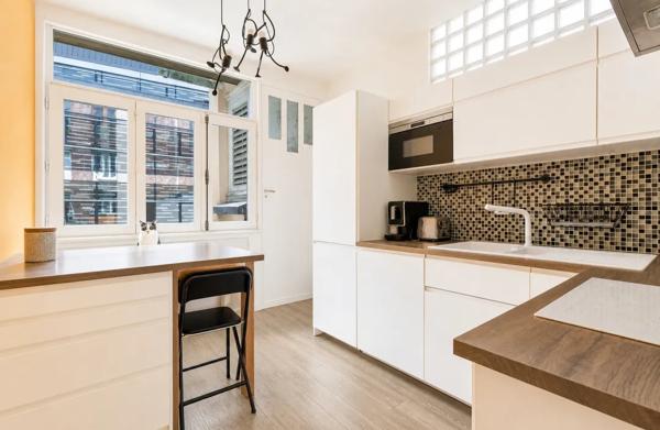 Appartement
         4 pièces
        - 101 m² Exclusivité 365 000 € *