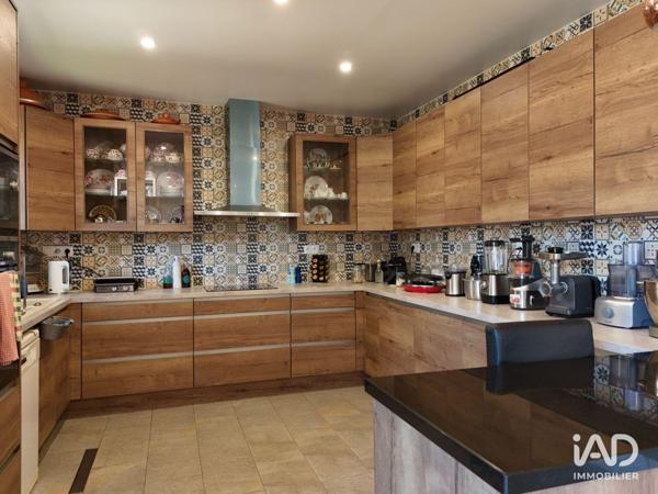 Maison à vendre 7 pièces 270 m² Guéret