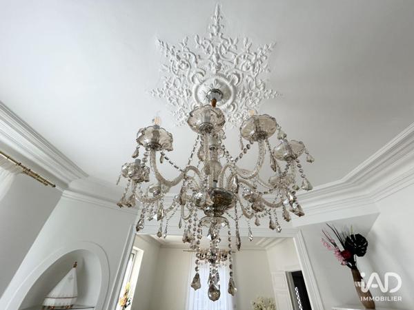 Maison à vendre 7 pièces 270 m² Guéret