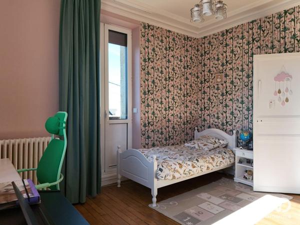 Maison à vendre 7 pièces 270 m² Guéret