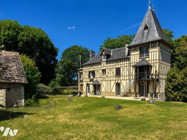 Demeure de caractère avec terrain de tennis