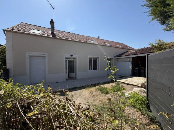 Vente                                                      Maison
                        
                     6 pièces                      200 m2                     à Villers-Cotterêts