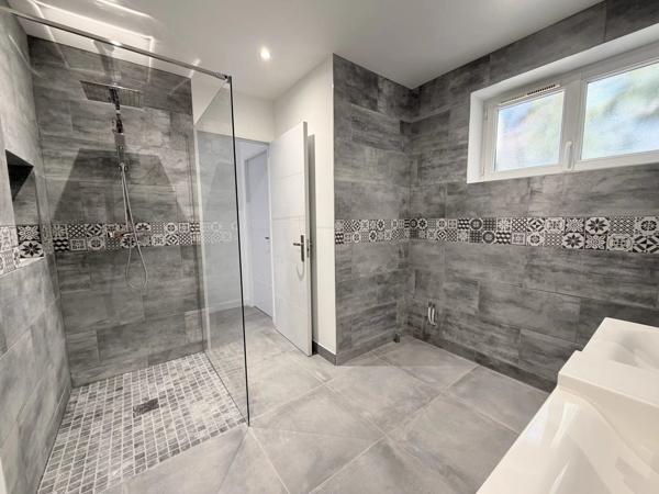 Vente                                                      Maison
                        
                     6 pièces                      200 m2                     à Villers-Cotterêts