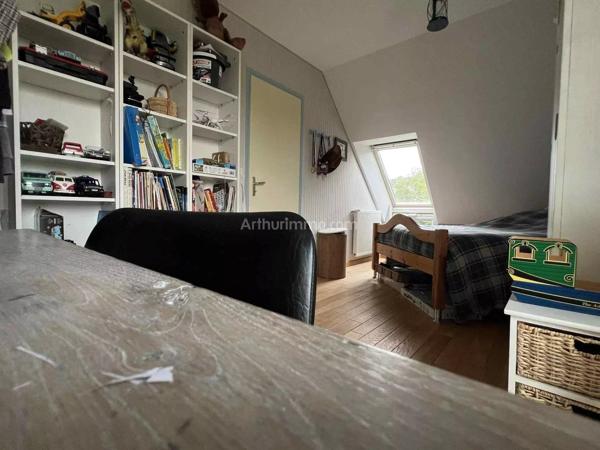 Vente                                                      Maison de village
                        
                     5 pièces                      120 m2                     à Le Bono