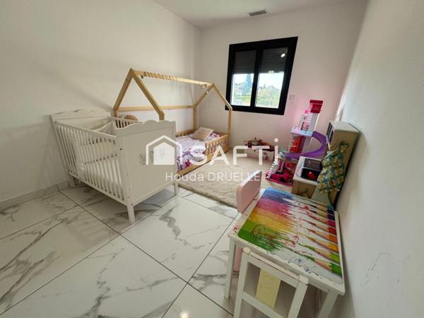 VILLA  AVEC PISCINE ET GARAGE CONSTRUCTION 2024 à Cazilhac