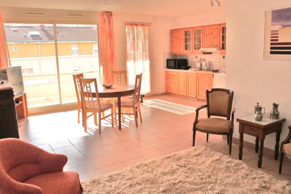 Aubagne (13400) T4 expo sud, immeuble récent en CV avec balcon, parking