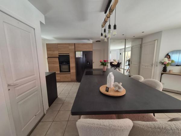 Maison à ROCHE-LA-MOLIERE, 42230 - 5 pièces 122m²