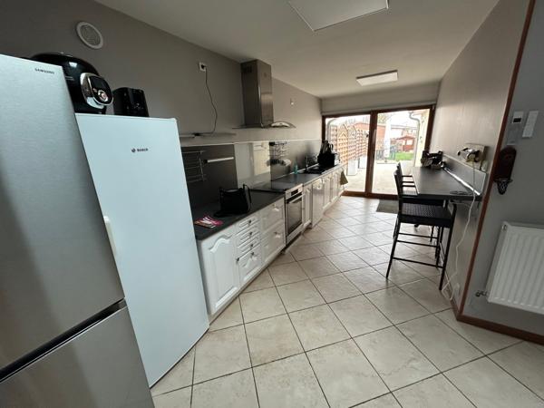 Maison 4 pièce(s) 3 chambre(s) 120 m²