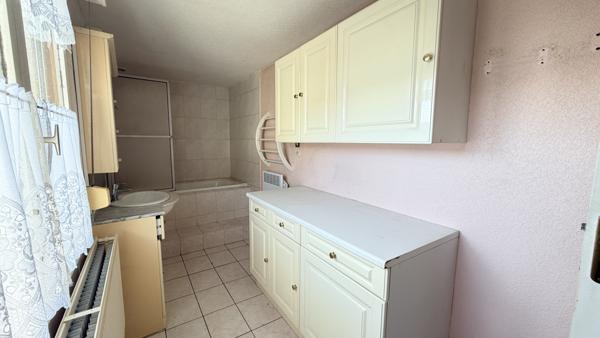 Maison 5 pièce(s) 2 chambre(s) 100 m²