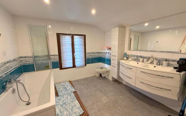 Maison à vendre    4 pièces •  Drancy