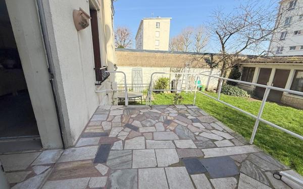 Maison à vendre    4 pièces •  Drancy