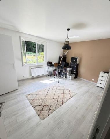 MAISON AVEC PISCINE À 10 MINUTES DE SARLAT