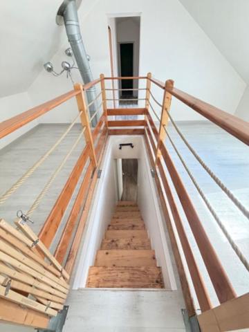 MAISON AVEC PISCINE À 10 MINUTES DE SARLAT