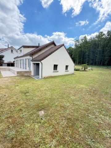 MAISON AVEC PISCINE À 10 MINUTES DE SARLAT