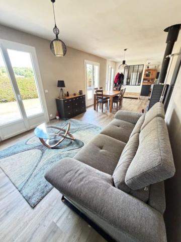 MAISON AVEC PISCINE À 10 MINUTES DE SARLAT