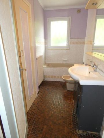 Maison sur les hauteurs de Tulle vue dégagée - au calme