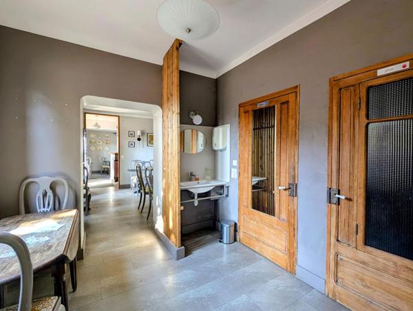 Maison Cazeres 8 pièce(s) 238 m2 avec garage et jardin