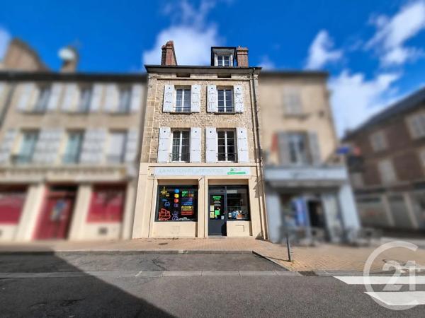 Immeuble à vendre  104,63 m 2   ARGENTAN  - 61