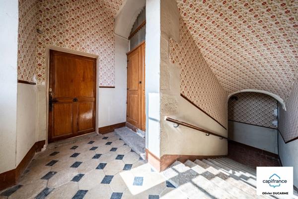 Appartement à vendre 5 pièces ARNAY LE DUC (21) de 94 m² avec garage, place de parking et grand grenier