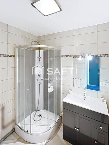 BANDOL – CHARMANT APPARTEMENT TRAVERSANT LUMINEUX AVEC VUE DÉGAGÉE – IDÉAL INVESTISSEMENT LOCATIF - VISITE VIRTUELLE 360° DISPONIBLE