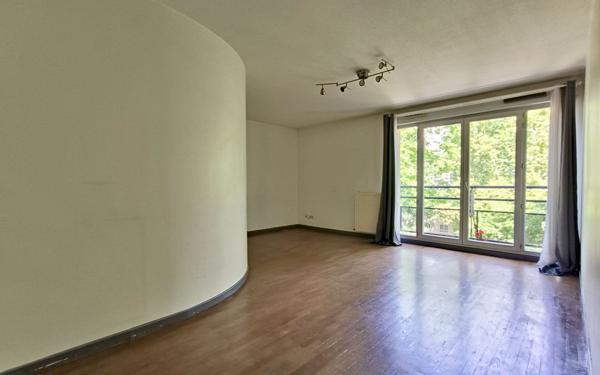 Appartement à vendre    3 pièces • 65,03 m2 Lyon 3