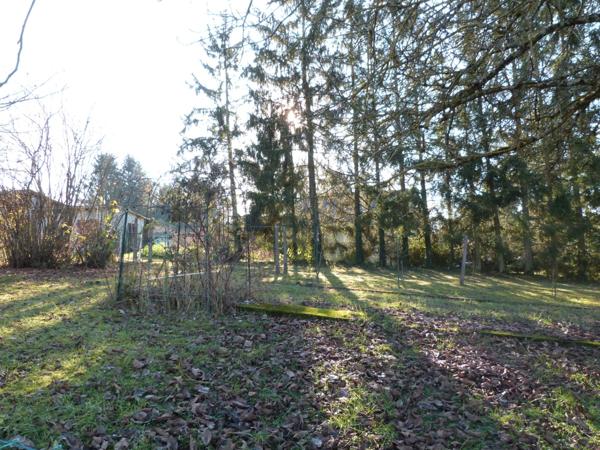 Dpt Moselle (57), à vendre proche de SARREGUEMINES terrain - Terrain de 779,00 m²