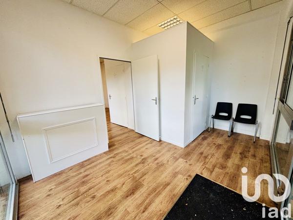 Appartement 1 pièce de 140 m² à Charleville-Mézières (08000)