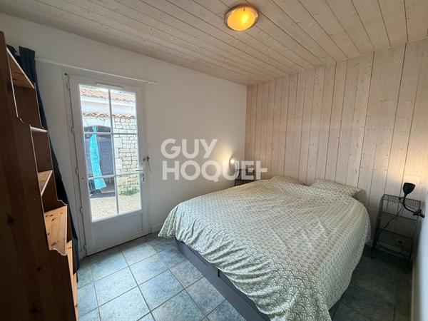 Maison spacieuse à vendre à La Flotte - 5 chambres et jardin!