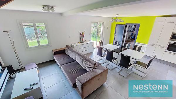 Maison Istres, non mitoyenne, Type 5, 4 chambres, bureau, garage, jardin