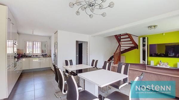 Maison Istres, non mitoyenne, Type 5, 4 chambres, bureau, garage, jardin