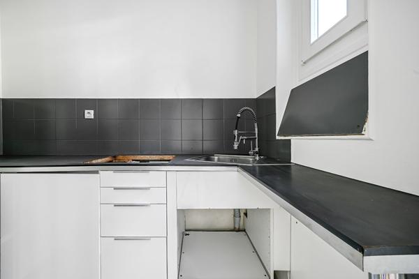 Studio 29.85 m² - Paris 17e - PARIS
