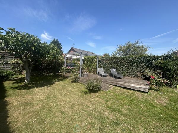 MAISON COUP DE COEUR  AVEC GARAGE.