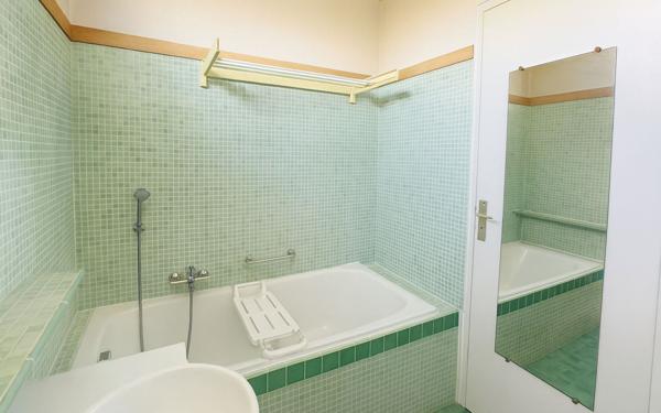 Appartement à vendre    6 pièces • 141,02 m2 Noisy-le-Roi