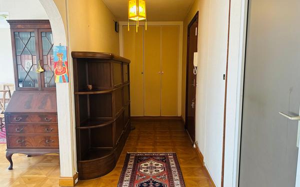 Appartement à vendre    6 pièces • 141,02 m2 Noisy-le-Roi