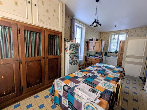 Vente Propriété 7 pièces 196 m2 à Neufchâteau