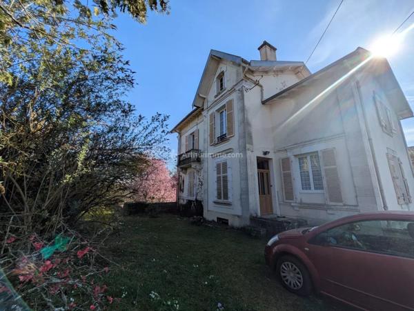 Vente Propriété 7 pièces 196 m2 à Neufchâteau