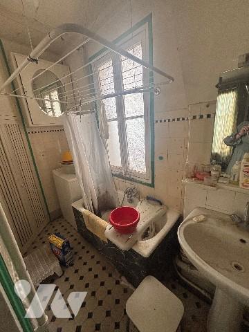 Appartement traversant à rénover entièrement – Proche Gare Montparnasse