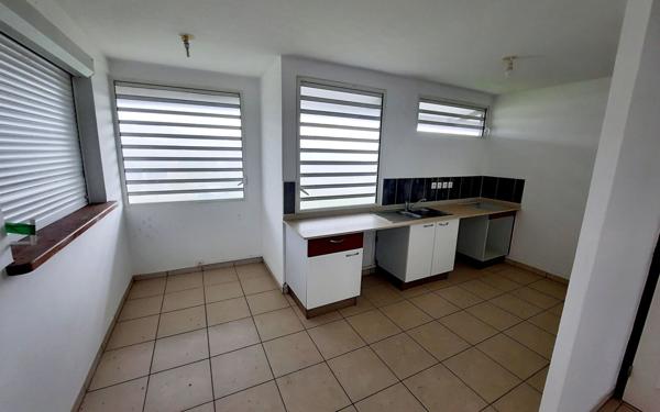 Appartement à vendre    5 pièces •  Cayenne