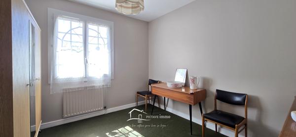 Maison familiale 4 chambres – Terrain 6 677 m² – Sans vis-à-vis Lusignan (86600)
