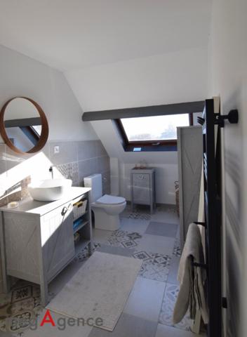 Maison à AZAY-SUR-CHER, 37270 - 7 pièces 191m²