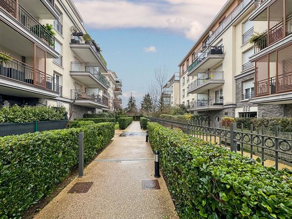 Appartement Rosny Sous Bois 3 pièce(s)