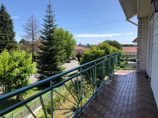 Maison à vendre |  Thiviers |  6 pièces | 138 m²