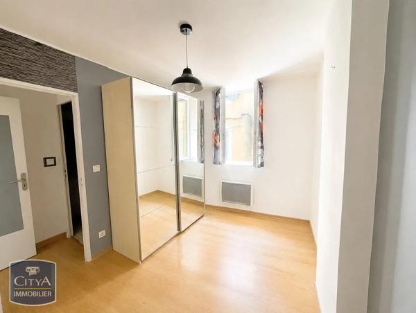 Appartement à louer 3 pièces 52.76m² Aubagne (13400)