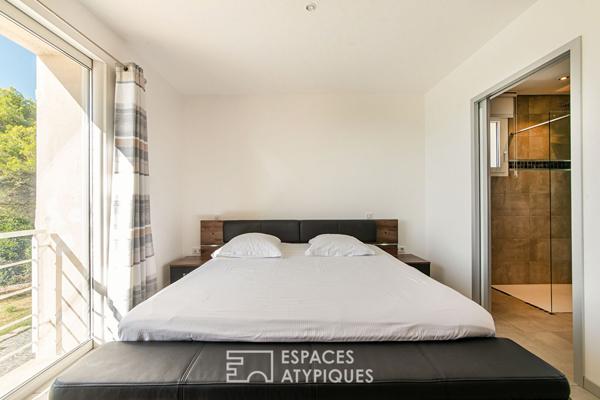 Propriété de prestige avec grand jardin arboré, vue et piscine