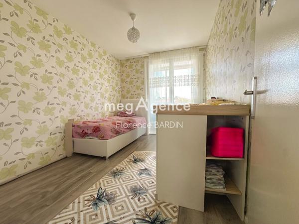 Appartement à CHOLET, 49300 - 5 pièces 86m²