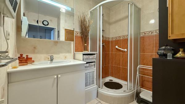 Appartement 3 pièces de 65m2 - CORBEIL-ESSONNES 91100